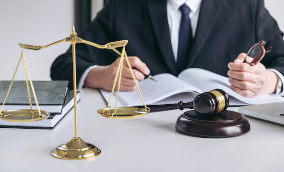 How Criminal Defense Lawyers Support You After Being Charged with a Crime