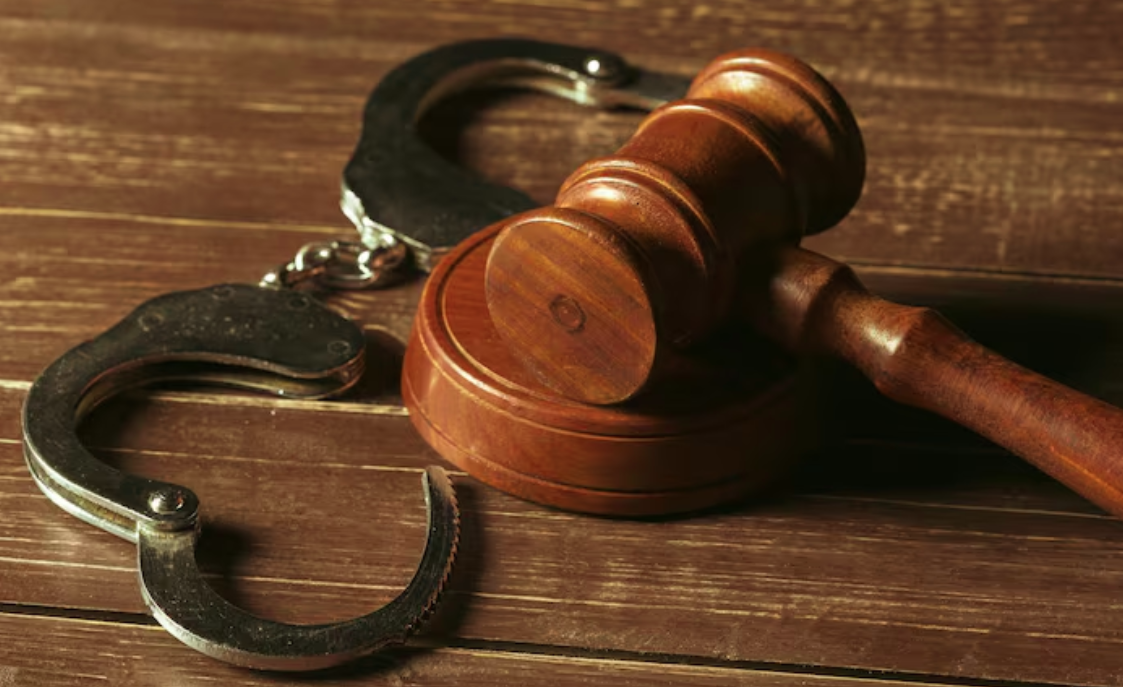 Essential Factors to Consider When Selecting a Criminal Defence Lawyer